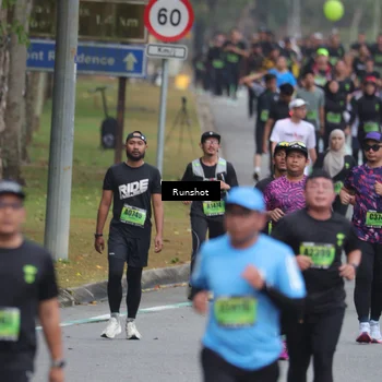 Runner Photo 5600146