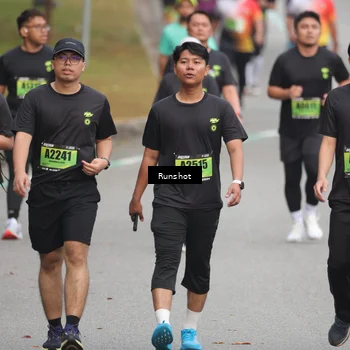 Runner Photo 5600161
