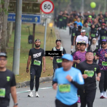 Runner Photo 5600162