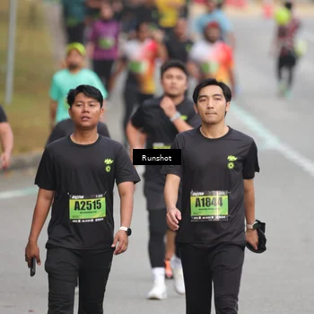 Runner Photo 5600376