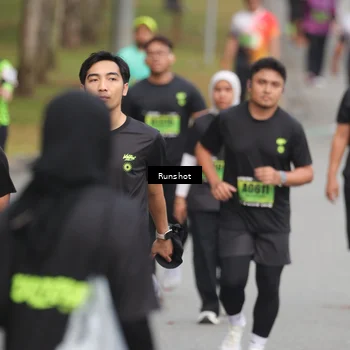 Runner Photo 5600466