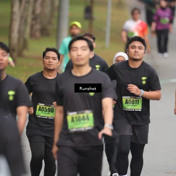 Runner Photo 5600484