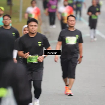 Runner Photo 5600485