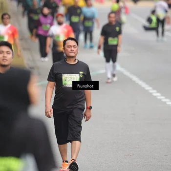 Runner Photo 5600496