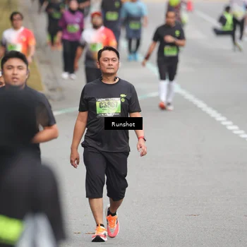 Runner Photo 5600497