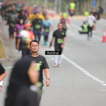 Runner Photo 5600510