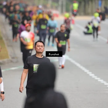 Runner Photo 5600524