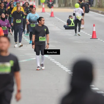 Runner Photo 5600565