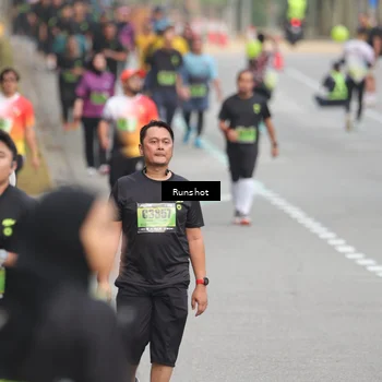 Runner Photo 5600575