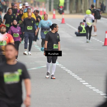 Runner Photo 5600600