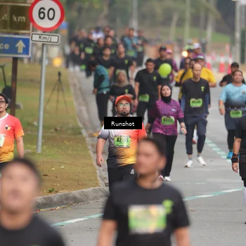 Runner Photo 5600605