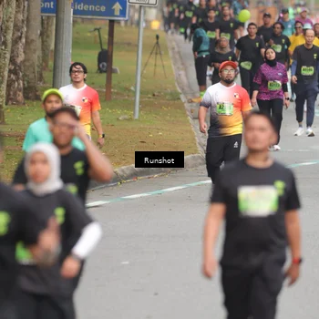 Runner Photo 5600645