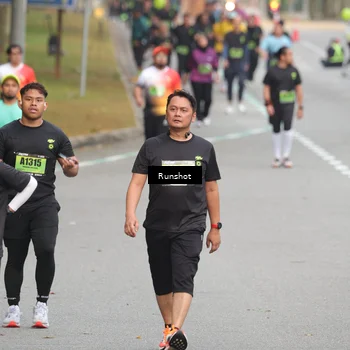 Runner Photo 5600663