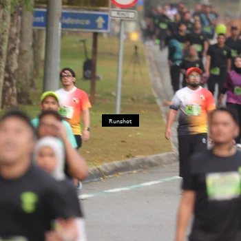 Runner Photo 5600668