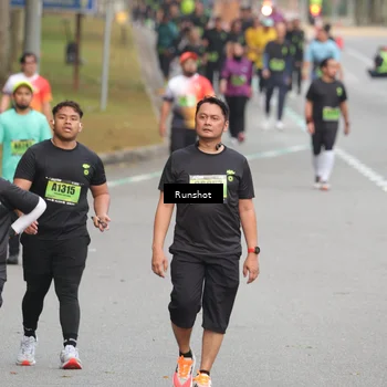 Runner Photo 5600673