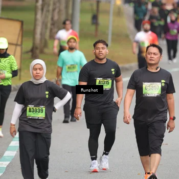 Runner Photo 5600702