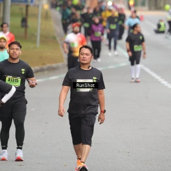 Runner Photo 5600711