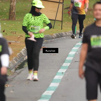 Runner Photo 5600810