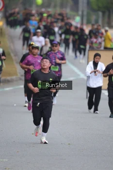 Runner Photo 5600891