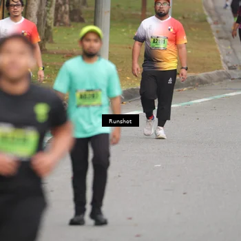 Runner Photo 5600908