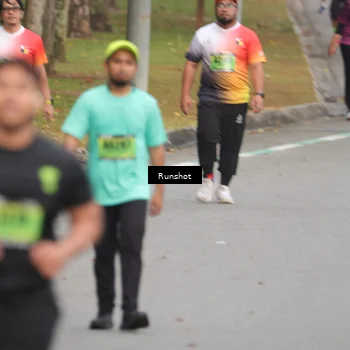 Runner Photo 5600912