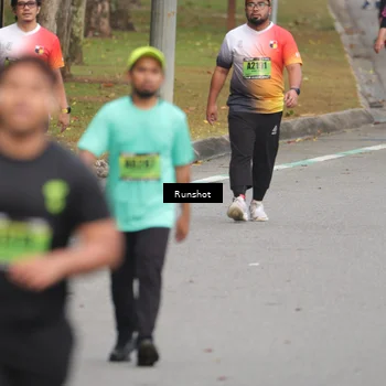 Runner Photo 5600917