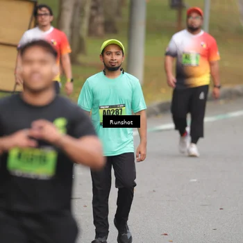Runner Photo 5600936