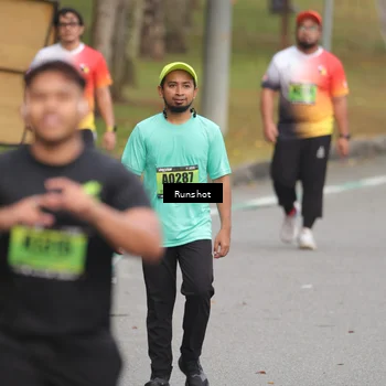 Runner Photo 5600940