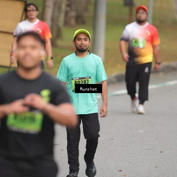 Runner Photo 5600944
