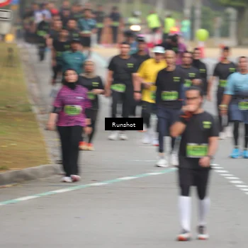 Runner Photo 5600987