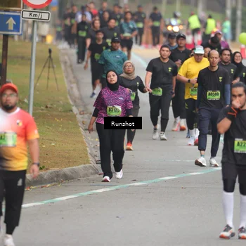 Runner Photo 5601002
