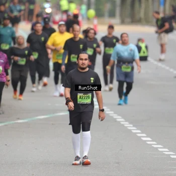 Runner Photo 5601040