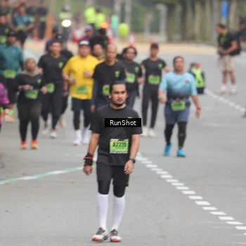 Runner Photo 5601053