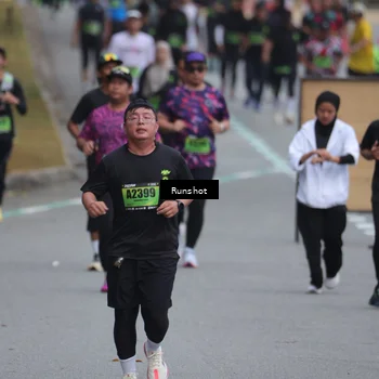 Runner Photo 5601059