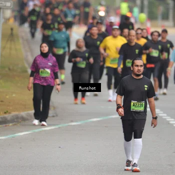 Runner Photo 5601085