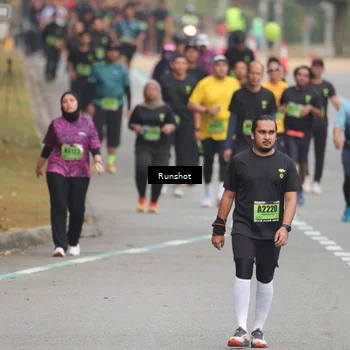 Runner Photo 5601103
