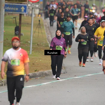 Runner Photo 5601119