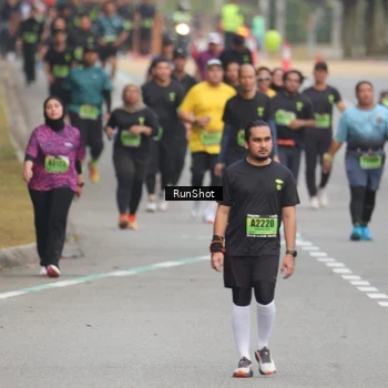 Runner Photo 5601135