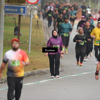 Runner Photo 5601150