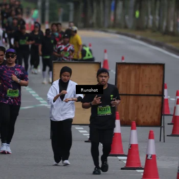 Runner Photo 5601249