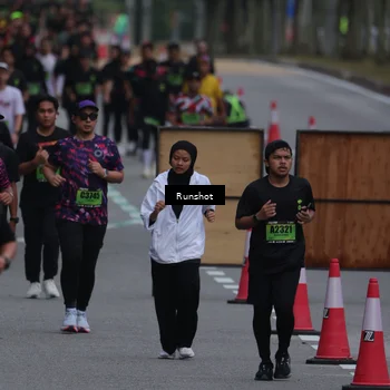 Runner Photo 5601544