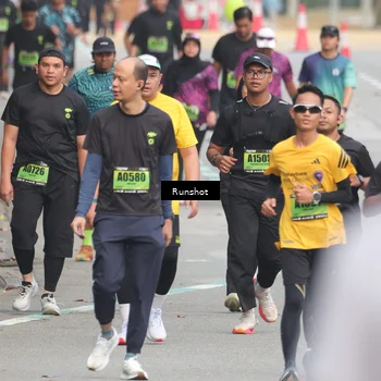 Runner Photo 5601629