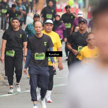 Runner Photo 5601633