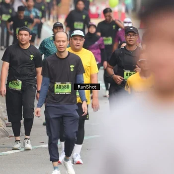 Runner Photo 5601638