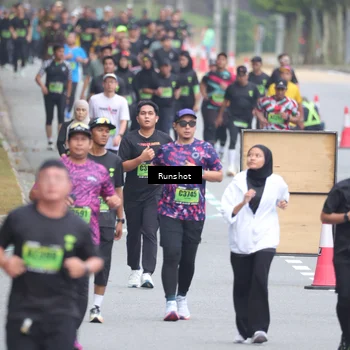 Runner Photo 5601692