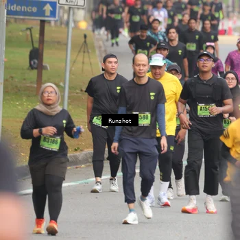 Runner Photo 5601824