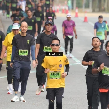 Runner Photo 5601859