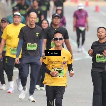Runner Photo 5601869