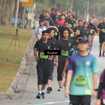 Runner Photo 5602010