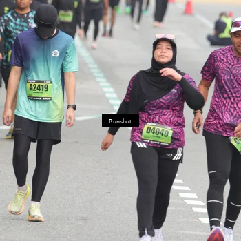 Runner Photo 5602075